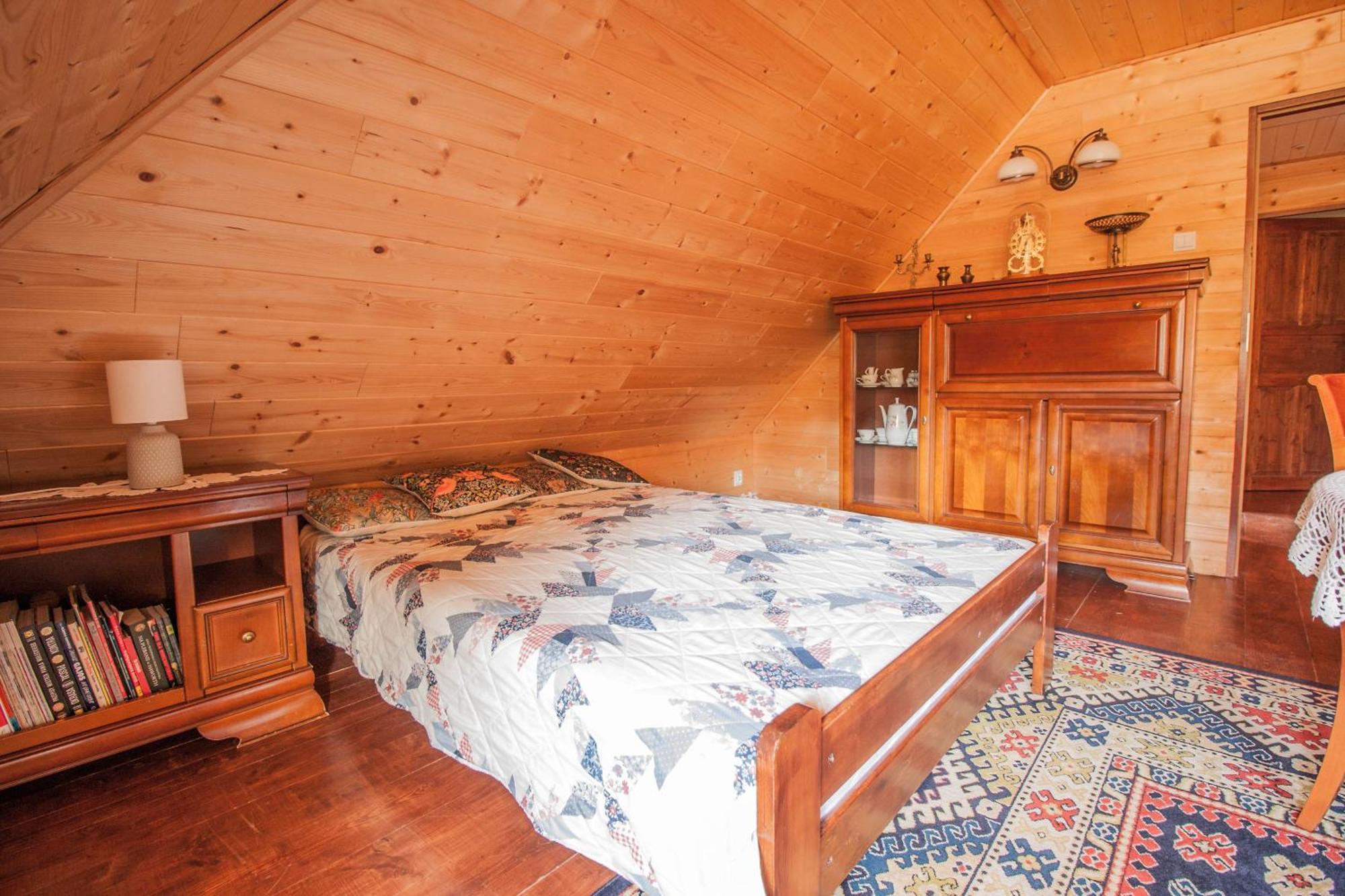Holiday House Folwark Jelen Poniklica Exterior photo